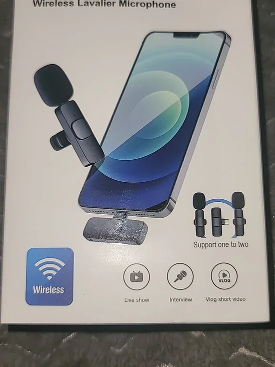 Wireless Lavalier Microphones (Two In Box)for iPhone Smartphones - Black - Picture 14 of 16